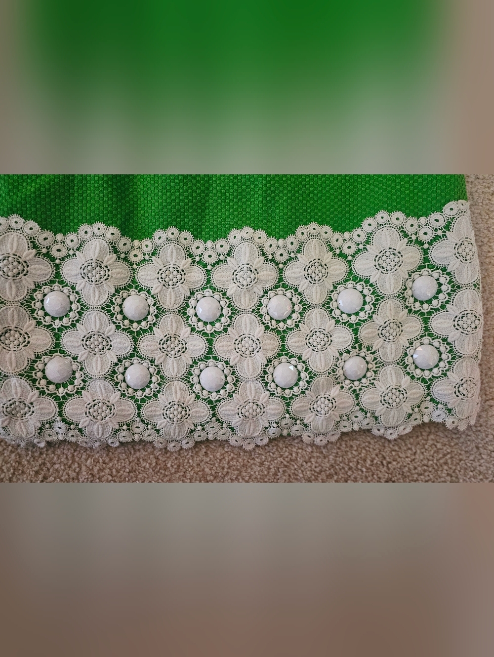 Lilly Pulitzer Jubilee Dress in a vibrant kelly green.Size 0 Excellent Condition - Picture 6 of 13